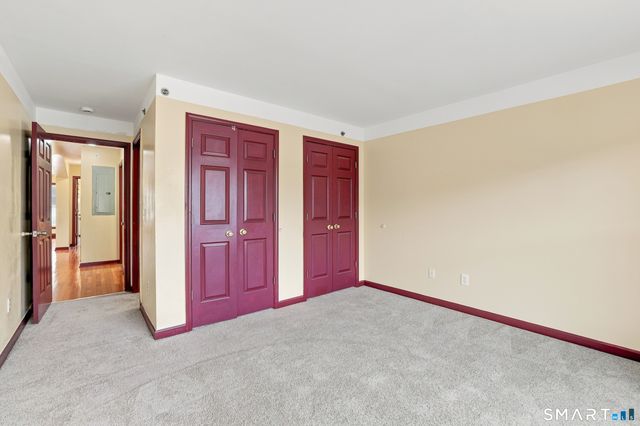 11 Button Street 2nd Floor, New Haven, CT 06519