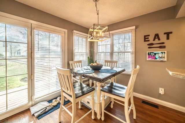 145 Forest View Cove, Paducah, KY 42003