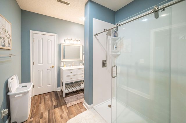 145 Forest View Cove, Paducah, KY 42003