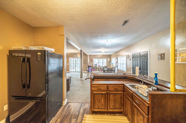 145 Forest View Cove, Paducah, KY 42003
