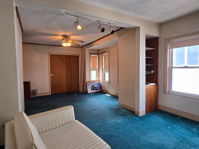27 Gorham St, Somerville, MA 02144