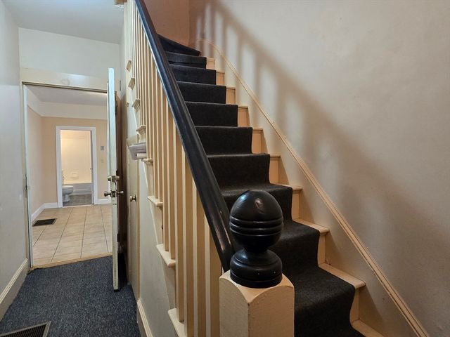 27 Gorham St, Somerville, MA 02144