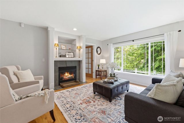 27621 NE Quail Creek Drive, Redmond, WA 98053