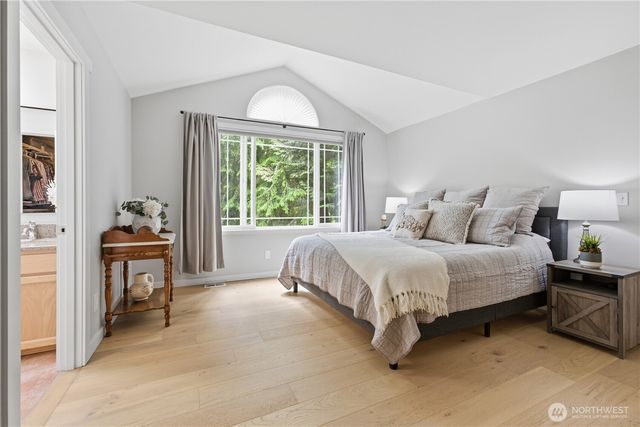 27621 NE Quail Creek Drive, Redmond, WA 98053