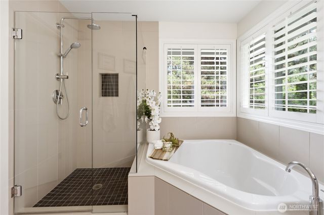 27621 NE Quail Creek Drive, Redmond, WA 98053