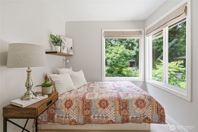 27621 NE Quail Creek Drive, Redmond, WA 98053