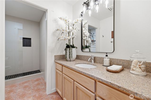 27621 NE Quail Creek Drive, Redmond, WA 98053