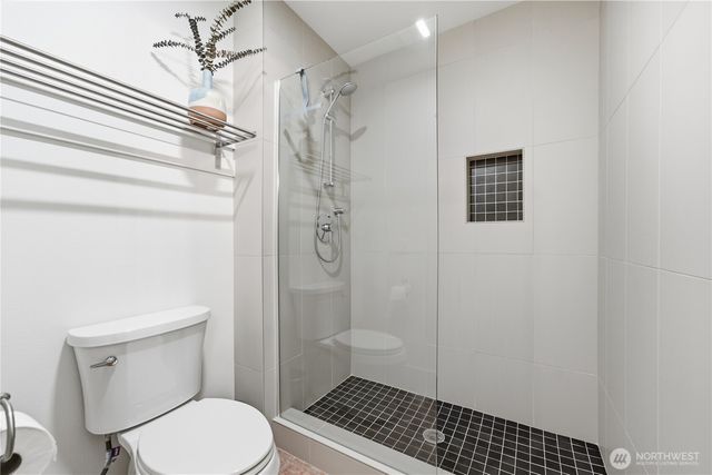 27621 NE Quail Creek Drive, Redmond, WA 98053