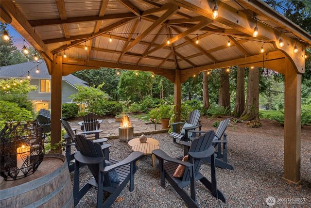27621 NE Quail Creek Drive, Redmond, WA 98053