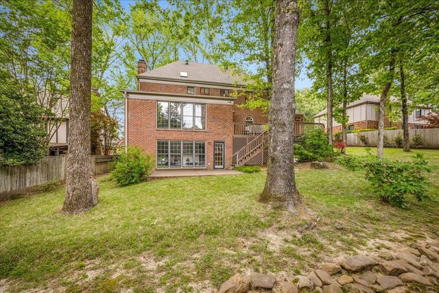 1873 BROOKSEDGE DR, Germantown, TN 38138