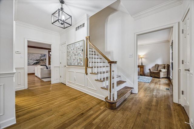 1873 BROOKSEDGE DR, Germantown, TN 38138