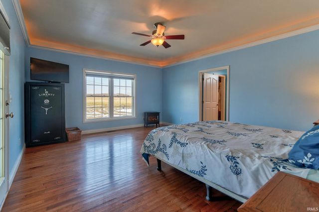 10144 Fisherville Road, Elberfeld, IN 47613