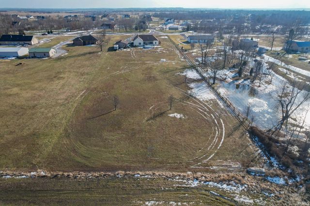 10144 Fisherville Road, Elberfeld, IN 47613