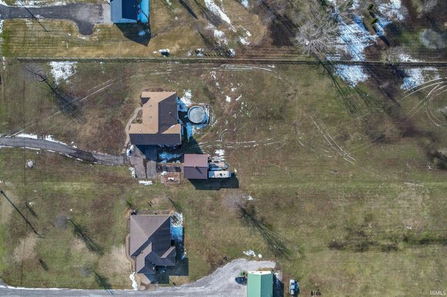 10144 Fisherville Road, Elberfeld, IN 47613