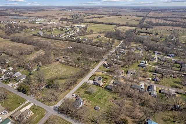 301 Plattsburg Street, Lathrop, MO 64465