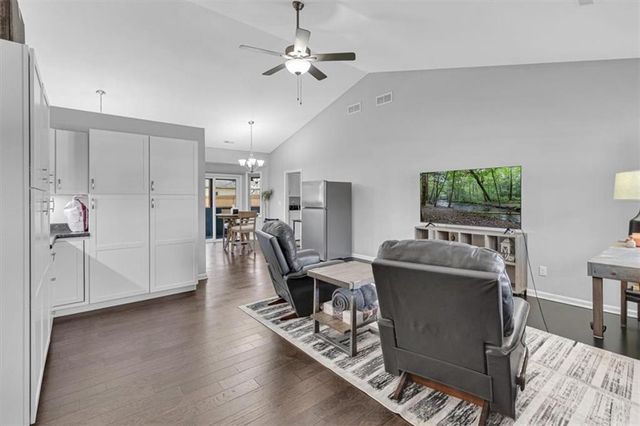 301 Plattsburg Street, Lathrop, MO 64465