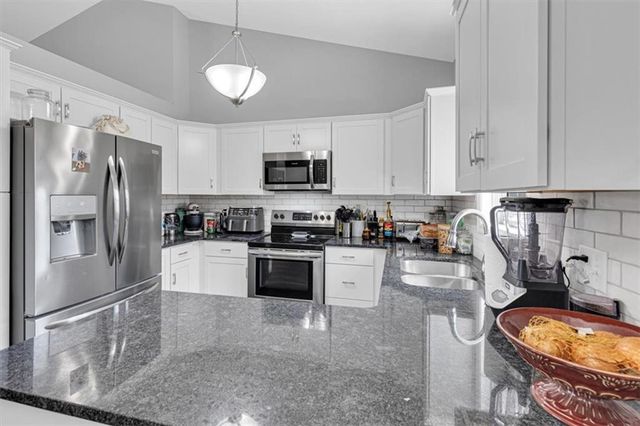 301 Plattsburg Street, Lathrop, MO 64465