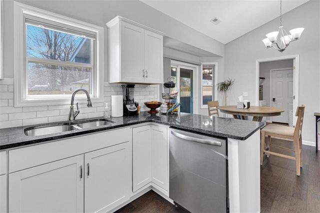 301 Plattsburg Street, Lathrop, MO 64465