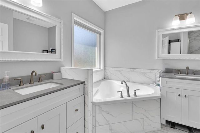 301 Plattsburg Street, Lathrop, MO 64465