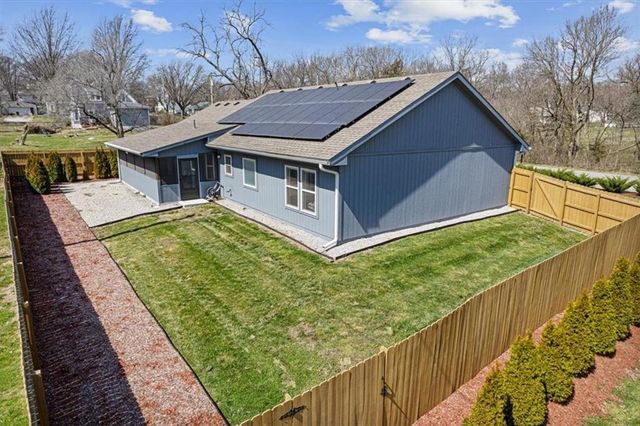 301 Plattsburg Street, Lathrop, MO 64465