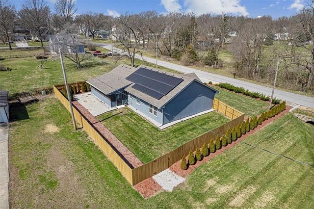 301 Plattsburg Street, Lathrop, MO 64465