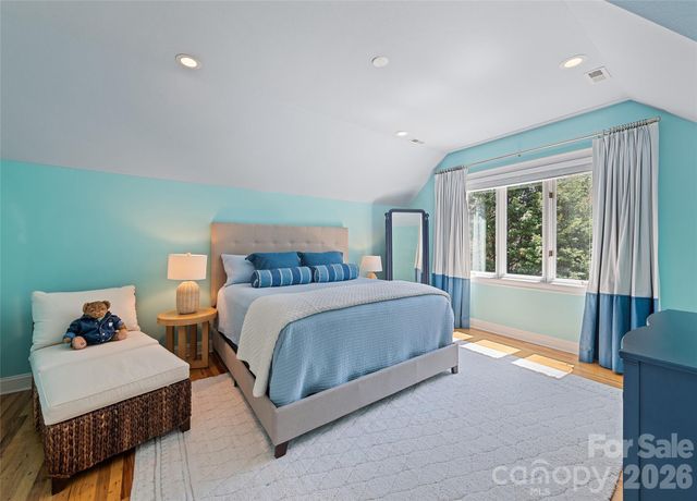 194 Catawba Lane, Waynesville, NC 28786