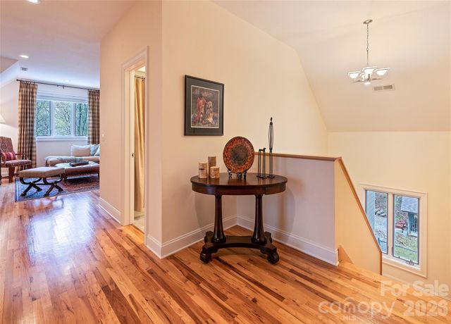 194 Catawba Lane, Waynesville, NC 28786