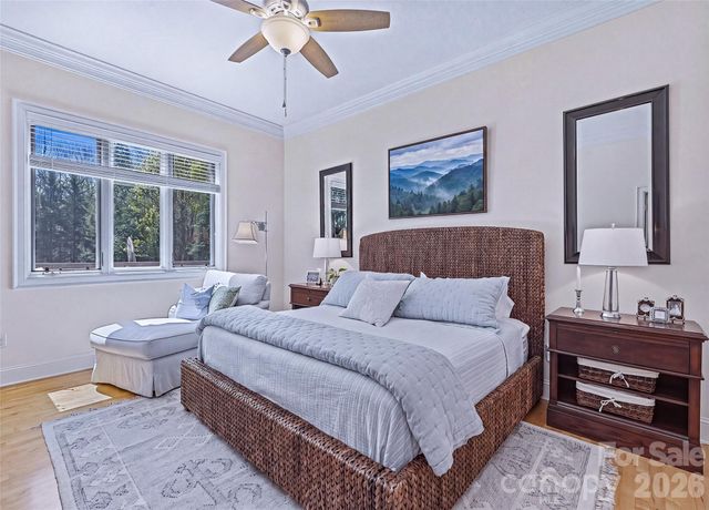 194 Catawba Lane, Waynesville, NC 28786