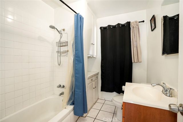 11746 Blythe, North Hollywood, CA 91605
