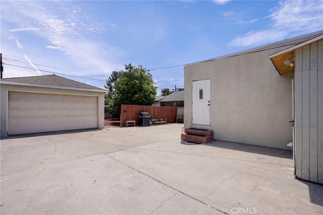 11746 Blythe, North Hollywood, CA 91605