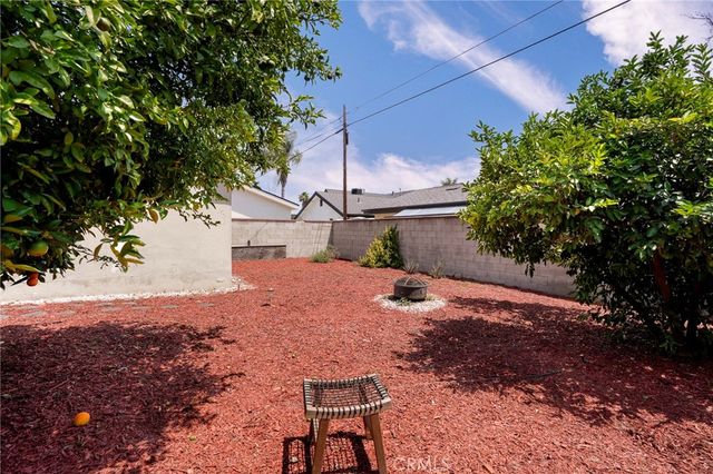 11746 Blythe, North Hollywood, CA 91605