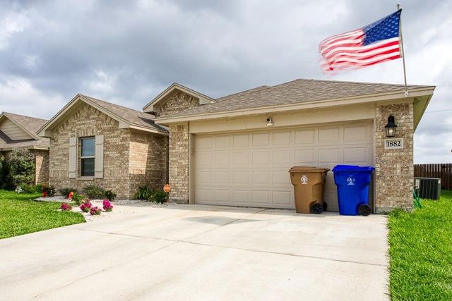 1882 KENTUCKY DERBY Dr, Corpus Christi, TX 78417