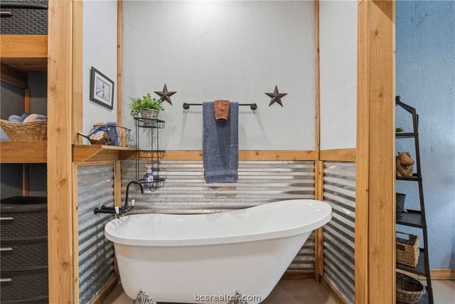 10996 County Road 311, Rockdale, TX 76567