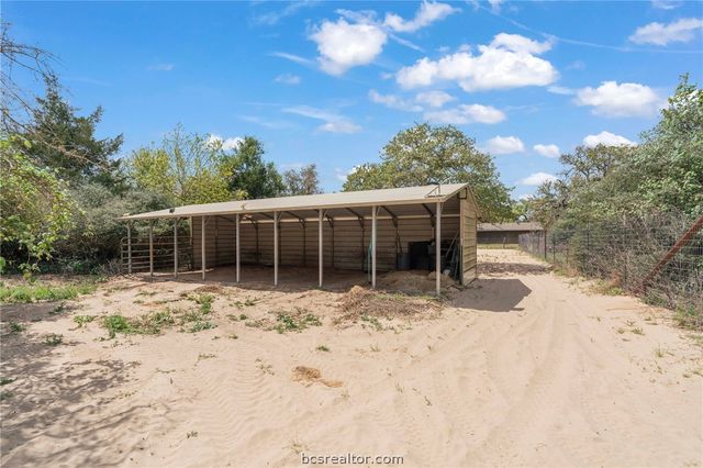 10996 County Road 311, Rockdale, TX 76567