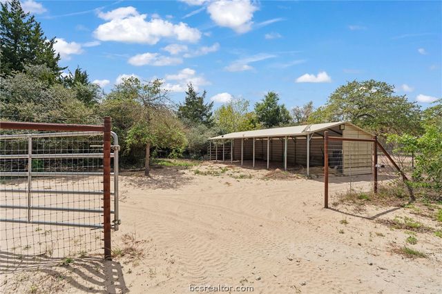 10996 County Road 311, Rockdale, TX 76567