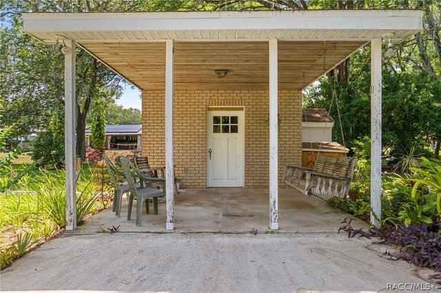 690 S Flora Point, Inverness, FL 34450