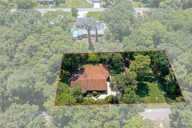 690 S Flora Point, Inverness, FL 34450