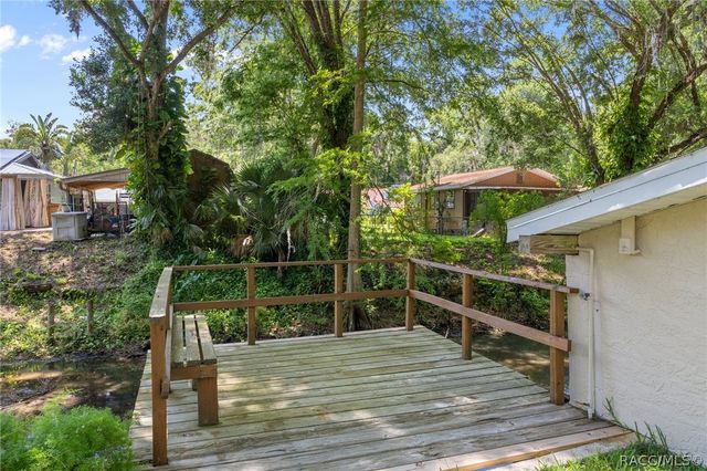 690 S Flora Point, Inverness, FL 34450