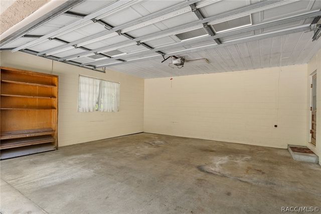 690 S Flora Point, Inverness, FL 34450
