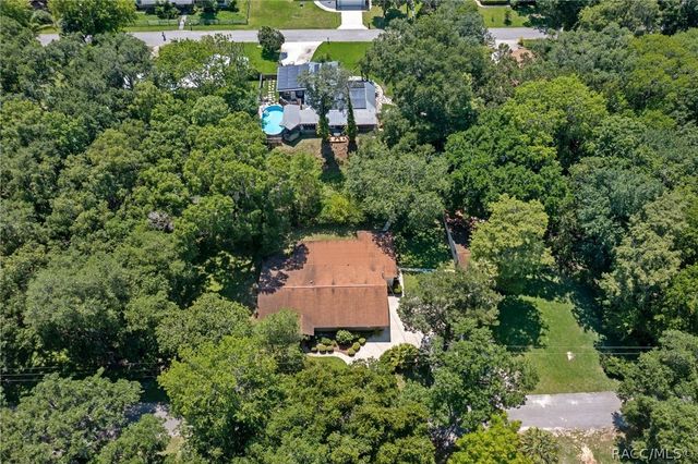690 S Flora Point, Inverness, FL 34450