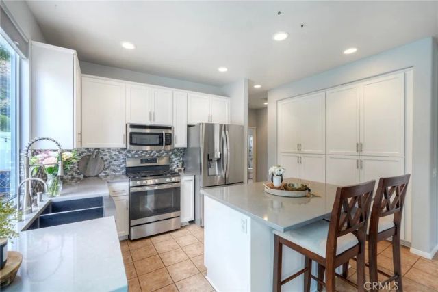 3404 Lake Circle, Fallbrook, CA 92028