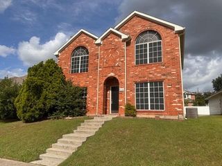 4108 Creekmeadow Drive, Carrollton, TX 75010