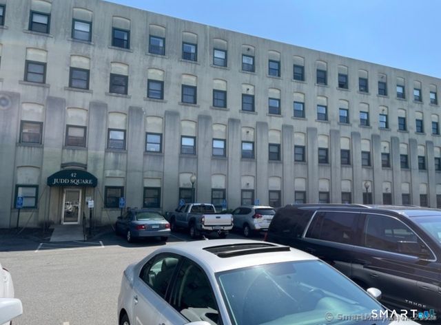 137 Judd Square 137, Wallingford, CT 06492