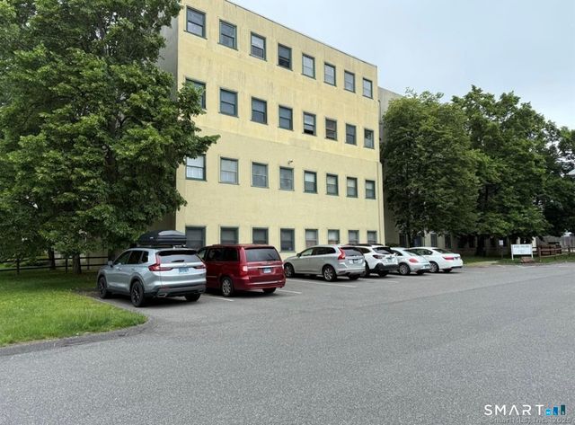 137 Judd Square 137, Wallingford, CT 06492