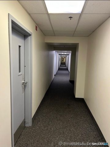 137 Judd Square 137, Wallingford, CT 06492