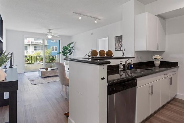 2401 NE 65th Street 502, Fort Lauderdale, FL 33308