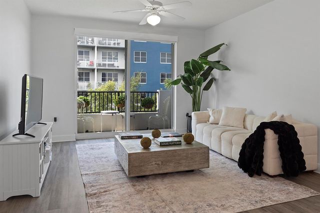 2401 NE 65th Street 502, Fort Lauderdale, FL 33308