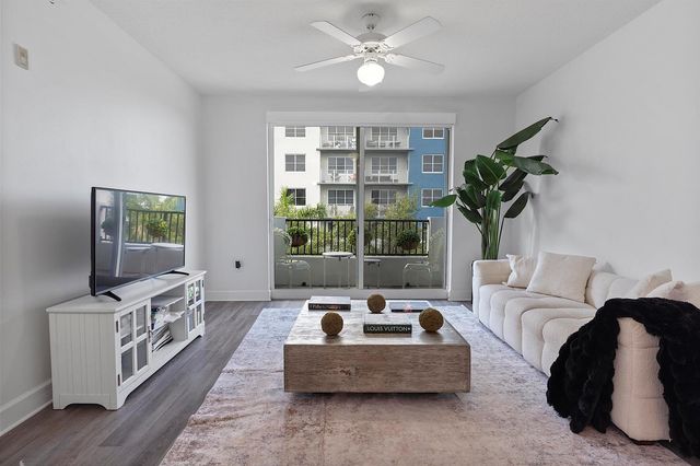 2401 NE 65th Street 502, Fort Lauderdale, FL 33308