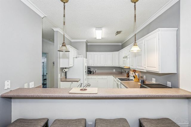 5860 Spanish Trail C, Pensacola, FL 32504