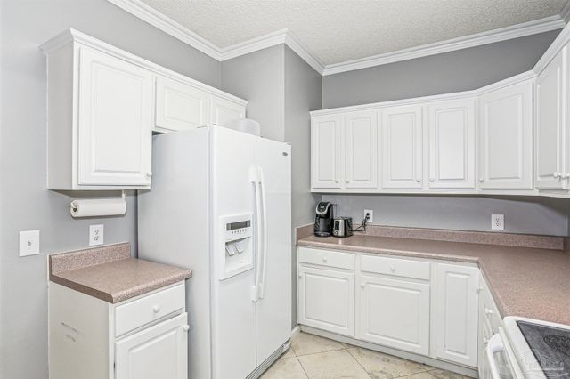 5860 Spanish Trail C, Pensacola, FL 32504